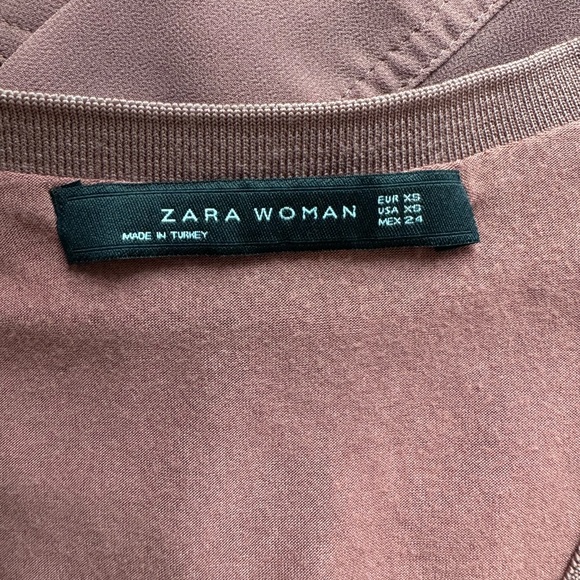 Zara Woman Flowy Blouse in Dusty Rose - Picture 5 of 5